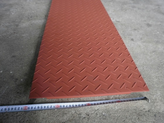 縞板　鉄板　板厚6mm　198mm x914 mm 2枚 切材　　切板　溶接材　側溝蓋